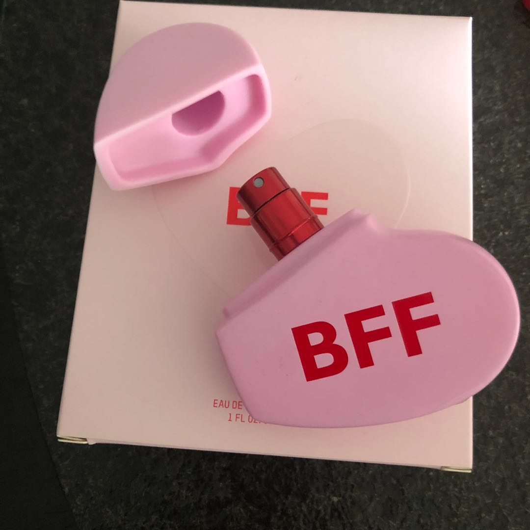 Bff Kim Kardashian 1.1 Premium